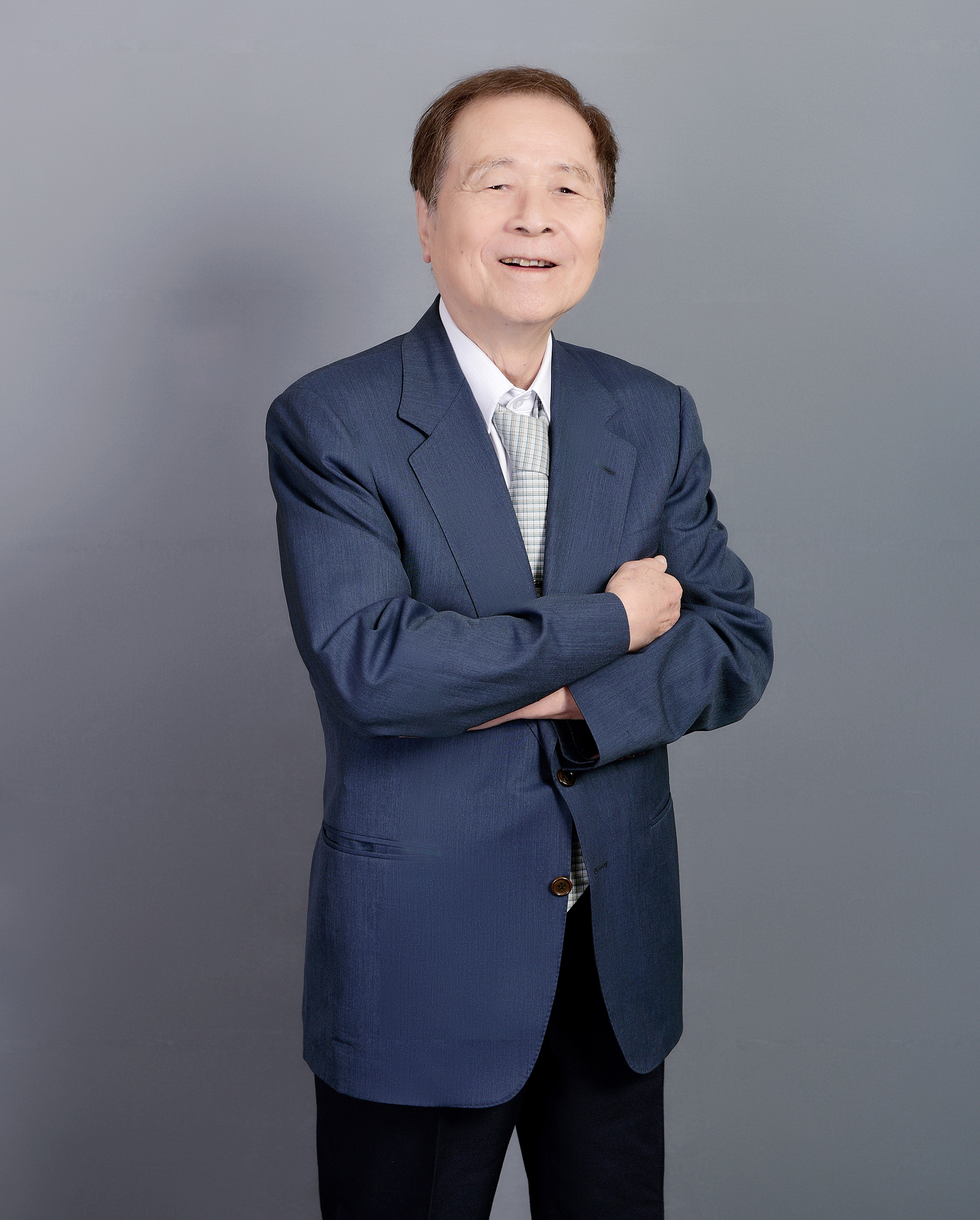 林董事立生 先生